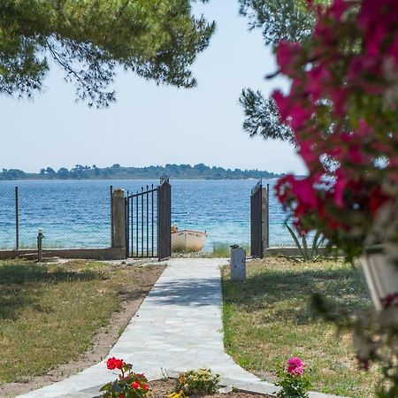 Diapori Villa Vourvourou Luaran gambar