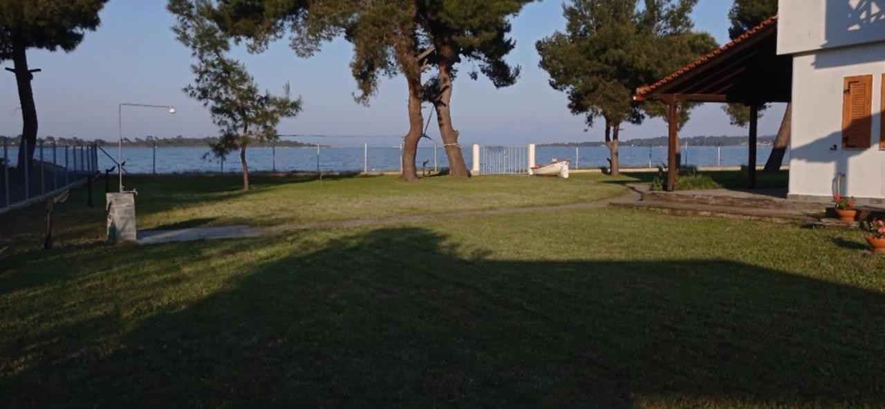 Diapori Villa Vourvourou Luaran gambar