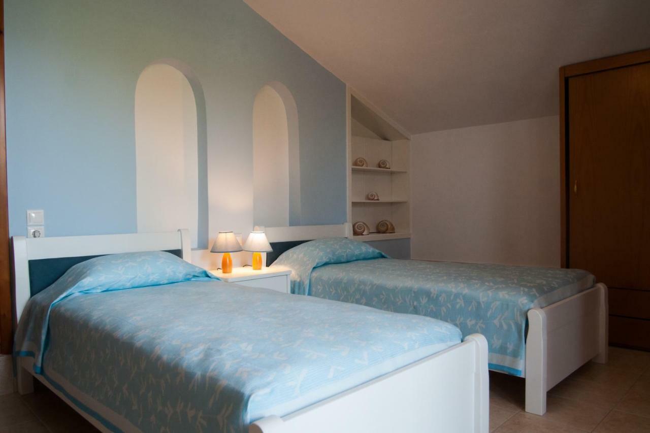 Diapori Villa Vourvourou Luaran gambar
